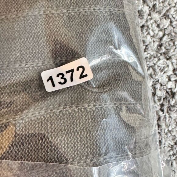 Emanuel ungaro Sweater Womens Sz 12 knit V Neck Cotton linen Top khaki Green New - Picture 10 of 15